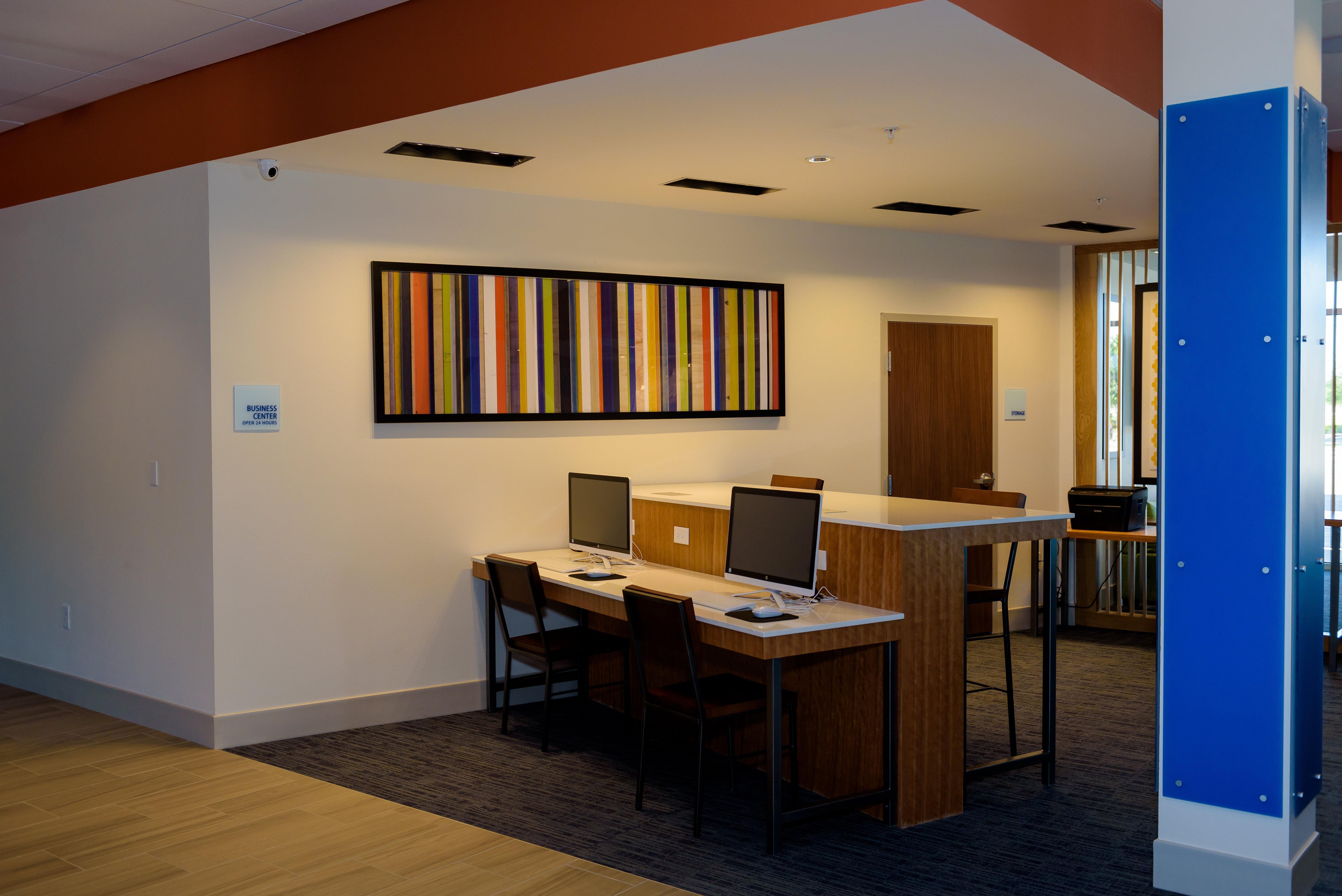 Holiday Inn Express & Suites Mckinney - Frisco East By Ihg Exterior foto